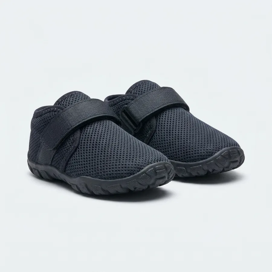 Sportliche Trail-Hundeschuhe mit Mesh-Schaft, Kategorie-Beispiel